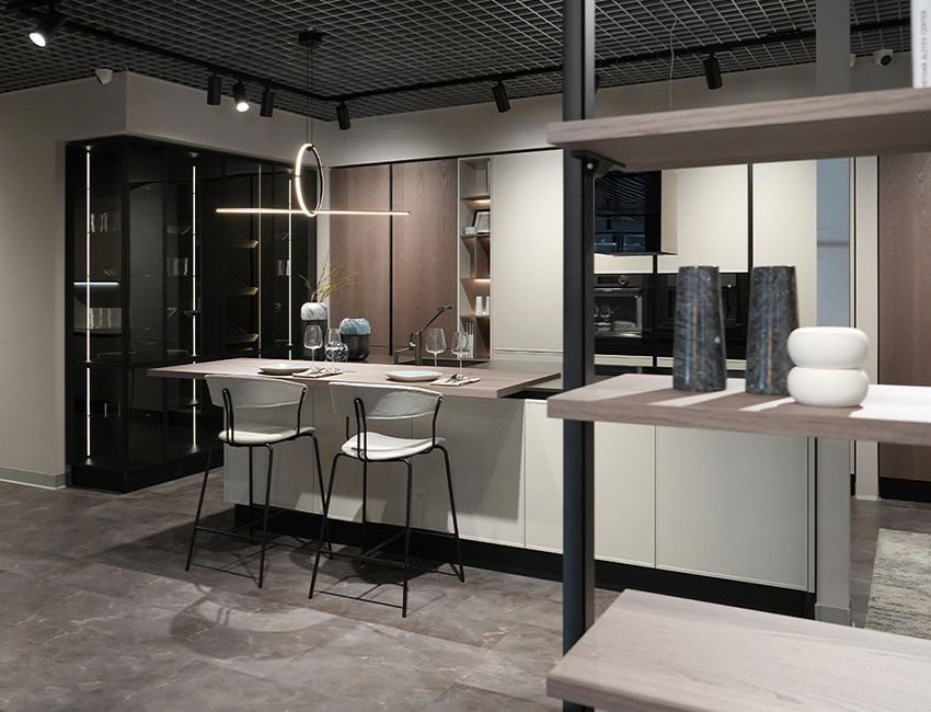 Салон Premium на Маршала Жукова