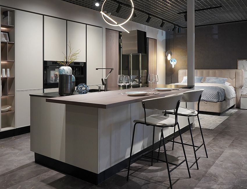 Салон Premium на Маршала Жукова