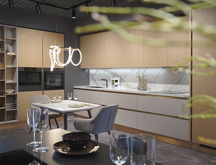 Салон Premium на Маршала Жукова